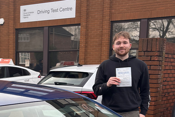 Joe driving lessons in East Molesey